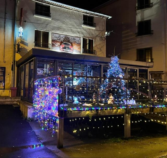 Maison Lumineuse & Jardin Prive 孔佛朗 外观 照片